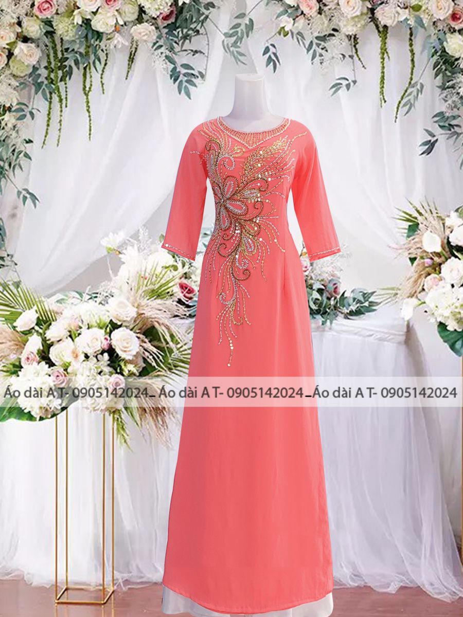 Áo dài trung niên màu hồng dâu hàng chiphon 4 tà 